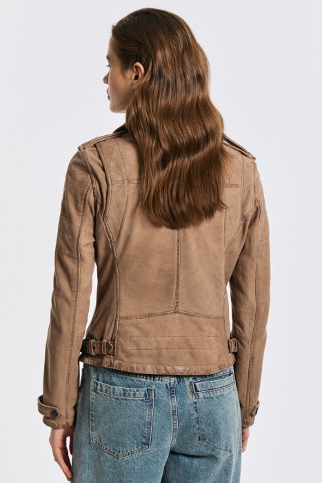 косуха из натуральной кожи из россии вид сбоку