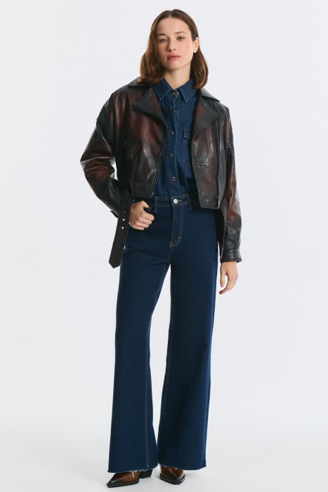 косуха из натуральной кожи от бренда снежная королева вид слева