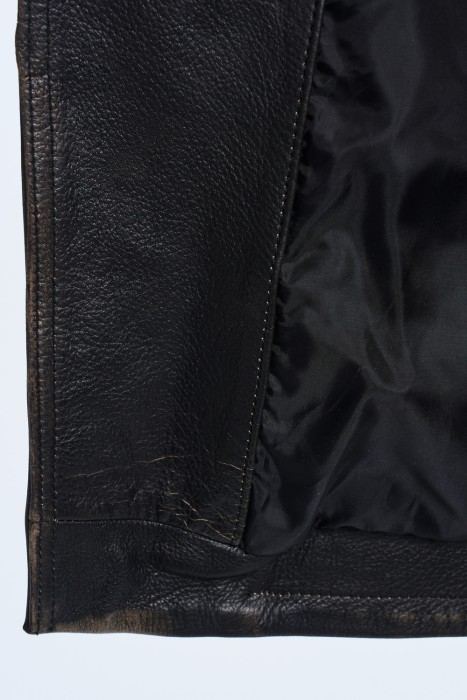 косуха из натуральной кожи от бренда снежная королева вид слева