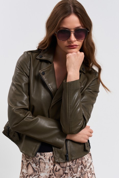 Товар с артикулом 751399003 вид сзади