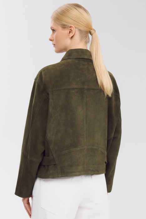 косуха из натуральной замши по цене 20150 руб вид справа