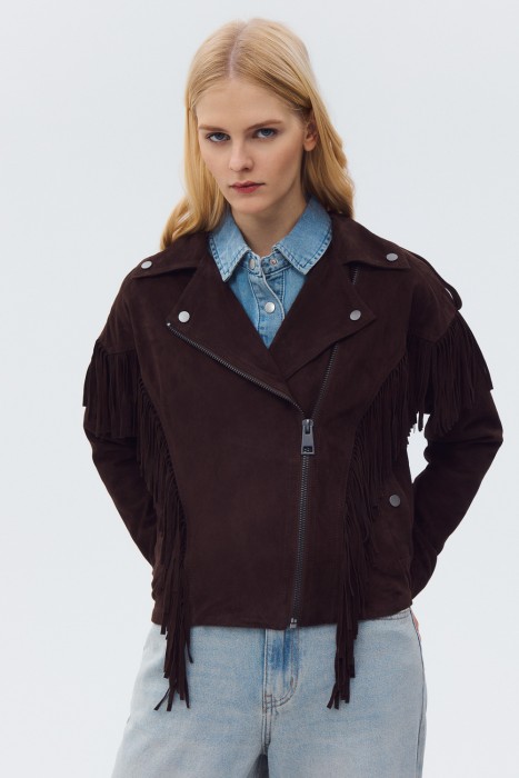 косуха из натуральной замши от бренда снежная королева вид слева