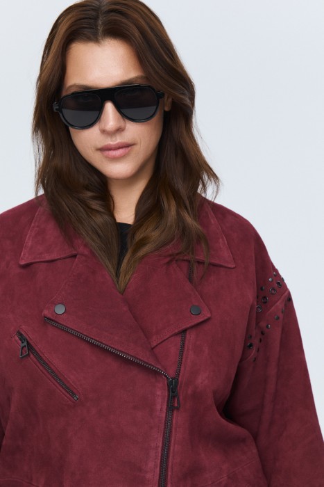 кожаная куртка с поясом из россии вид сбоку