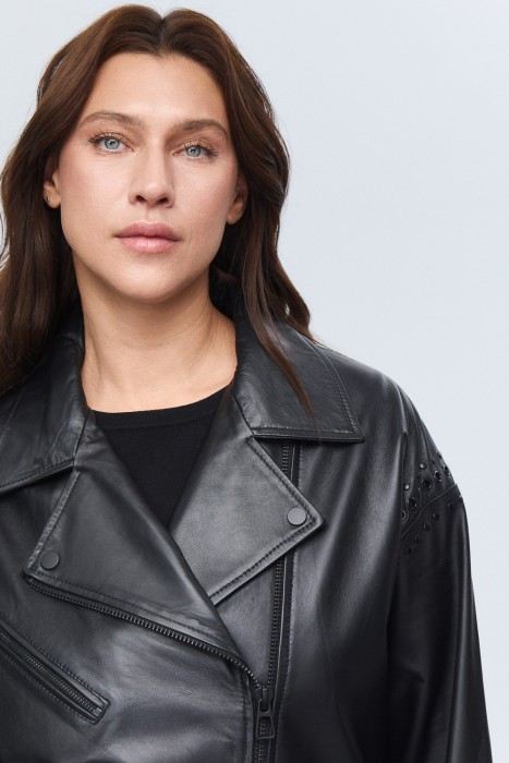 кожаная куртка с поясом из россии вид сбоку