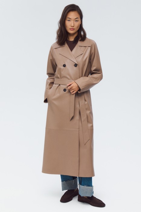 кожаный плащ с поясом от бренда снежная королева вид слева