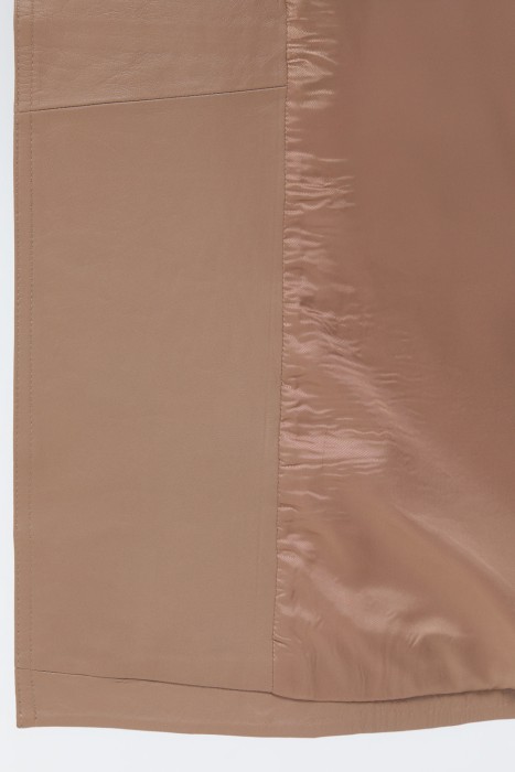 кожаный плащ с поясом из россии вид сбоку