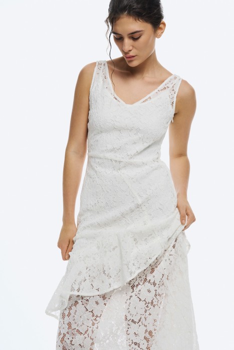 кружевное платье из россии вид сбоку