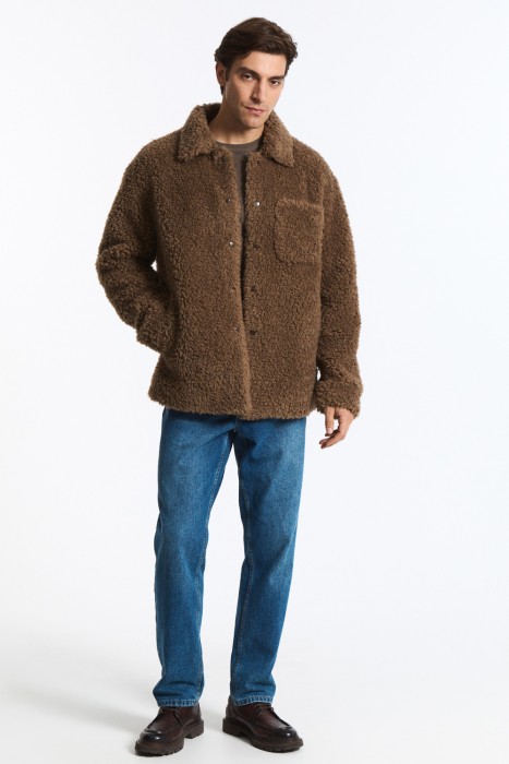 куртка из искусственного меха по цене 6520 руб вид справа