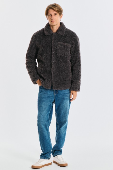 куртка из искусственного меха от бренда снежная королева вид слева