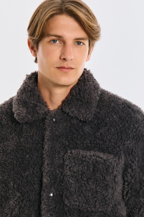 куртка из искусственного меха из россии вид сбоку