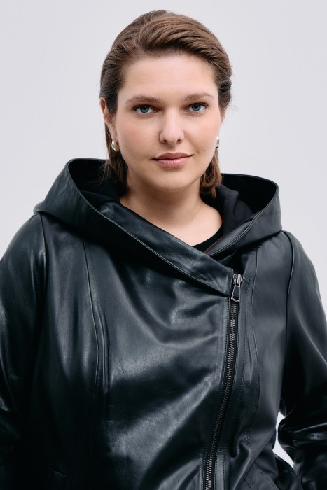 куртка из натуральной кожи с капюшоном из россии вид сбоку