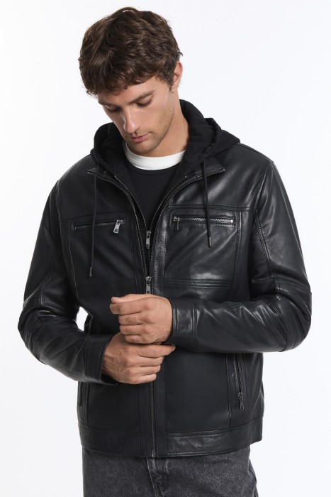 куртка из натуральной кожи с капюшоном по цене 15670 руб вид справа