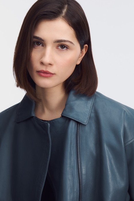 куртка из натуральной кожи из россии вид сбоку