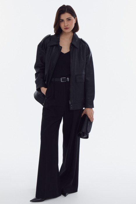 куртка из натуральной кожи от бренда снежная королева вид слева