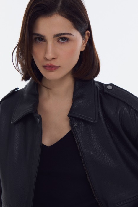 куртка из натуральной кожи из россии вид сбоку