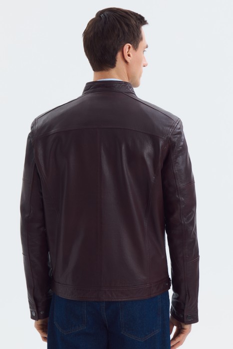 куртка из натуральной кожи по цене 15440 руб вид справа