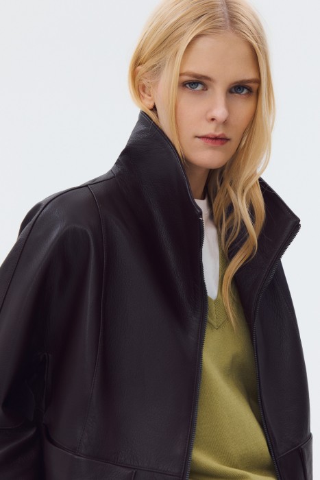 куртка из натуральной кожи из россии вид сбоку