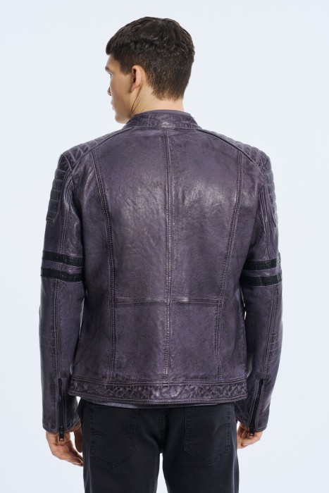 куртка из натуральной кожи по цене 10550 руб вид справа