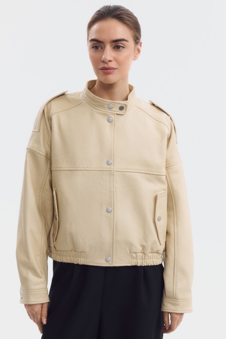 куртка из натуральной кожи из россии вид сбоку