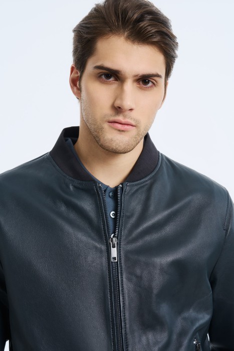 куртка из натуральной кожи из россии вид сбоку