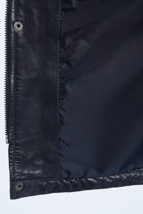 куртка из натуральной кожи от бренда снежная королева вид слева