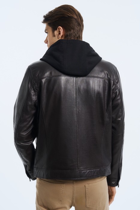 куртка из натуральной кожи по цене 18800 руб вид справа