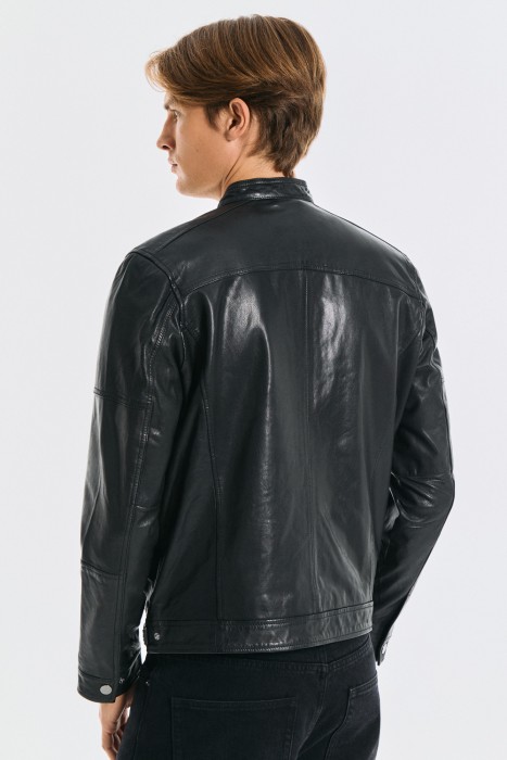 Товар с артикулом 745520003 вид сзади