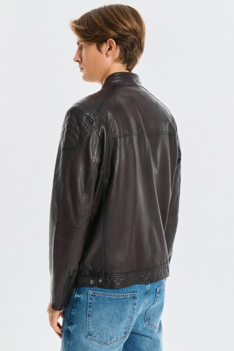 куртка из натуральной кожи по цене 14770 руб вид справа