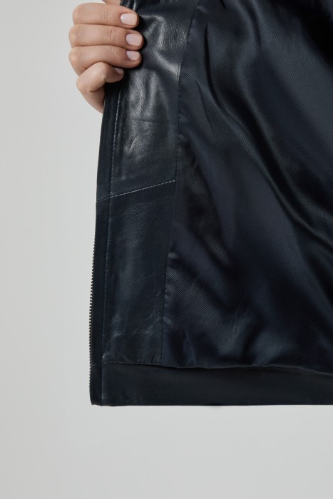 куртка из натуральной кожи из россии вид сбоку