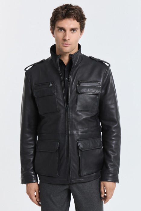 куртка из натуральной кожи от бренда снежная королева вид слева