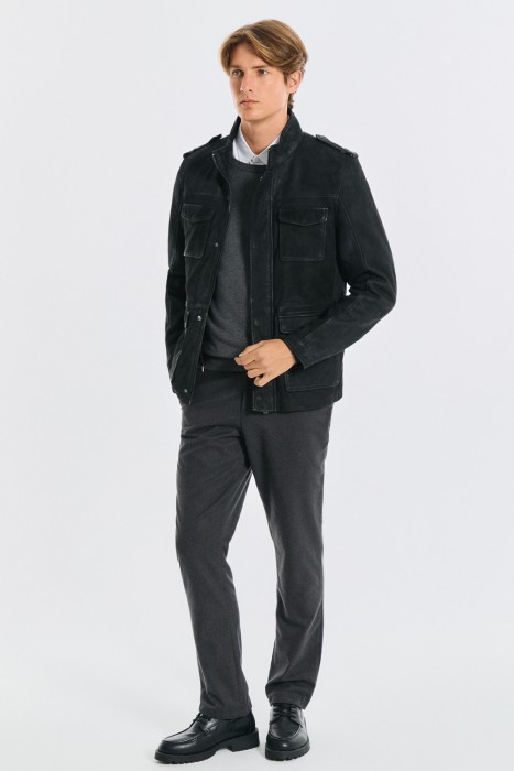 куртка из натуральной кожи от бренда снежная королева вид слева