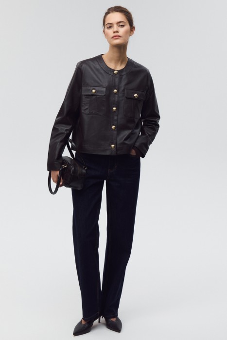 куртка из натуральной кожи от бренда снежная королева вид слева