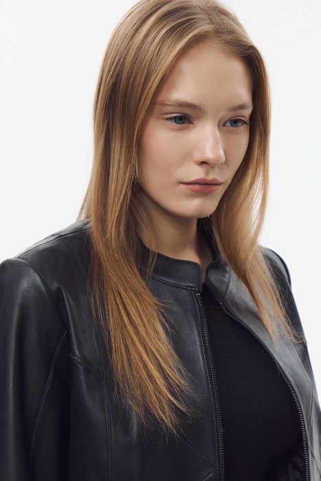 куртка из натуральной кожи из россии вид сбоку