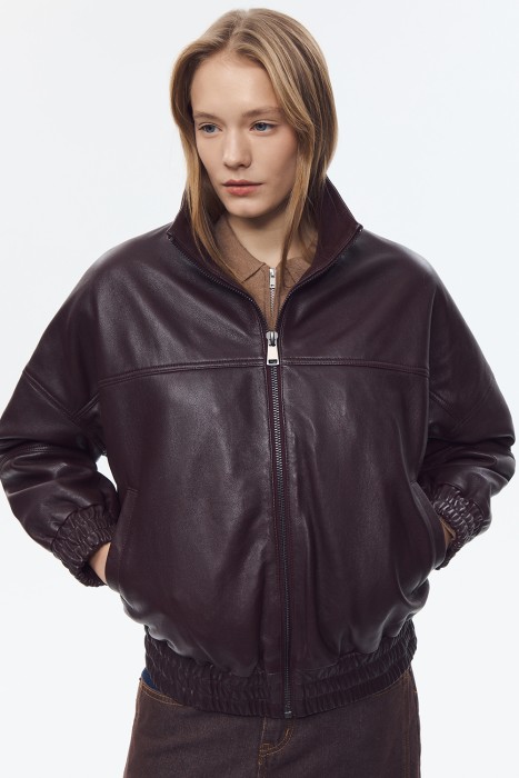 куртка из натуральной кожи от бренда снежная королева вид слева