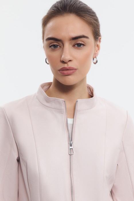 куртка из натуральной кожи из россии вид сбоку