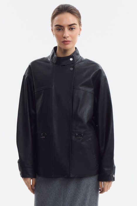 куртка из натуральной кожи от бренда снежная королева вид слева