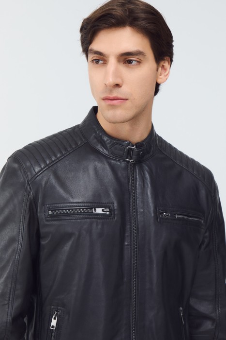 куртка из натуральной кожи из россии вид сбоку