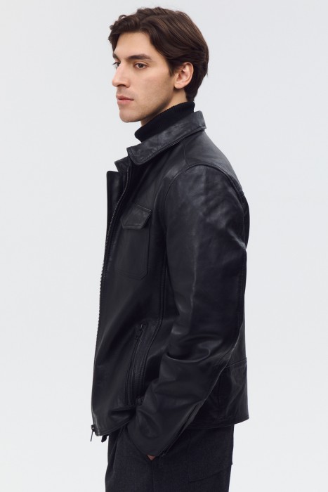 куртка из натуральной кожи от бренда снежная королева вид слева