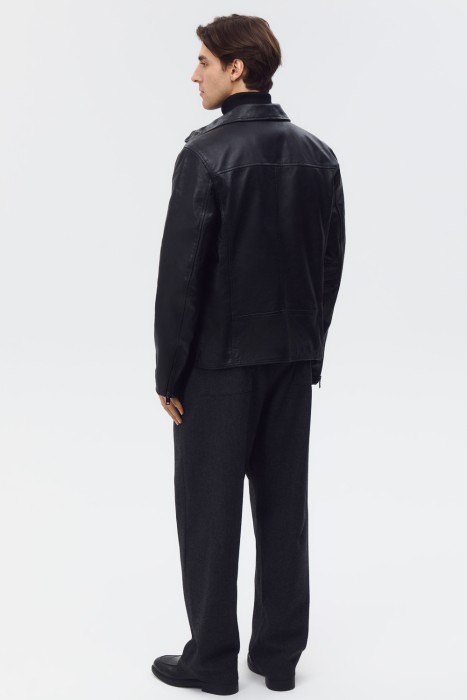 куртка из натуральной кожи из россии вид сбоку