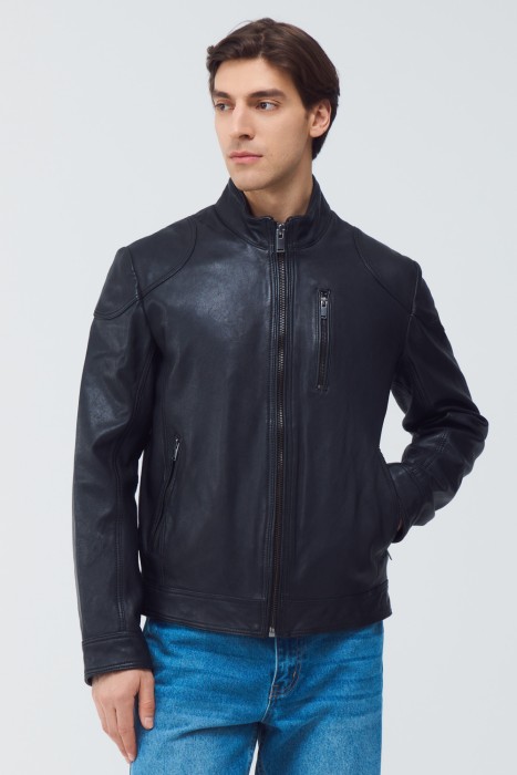 куртка из натуральной кожи от бренда снежная королева вид слева