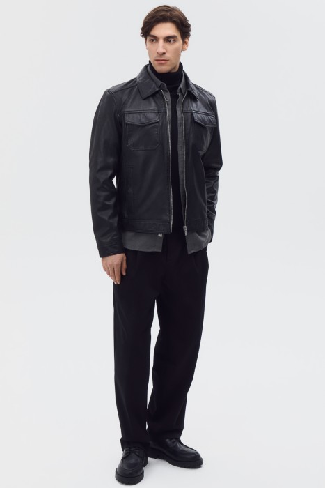 куртка из натуральной кожи по цене 14100 руб вид справа