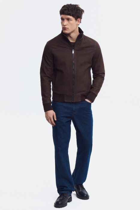 куртка из натуральной кожи от бренда снежная королева вид слева