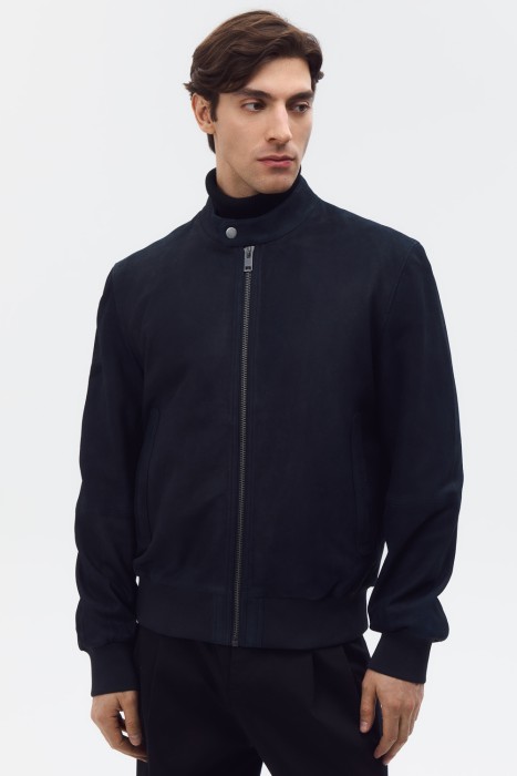 куртка из натуральной кожи от бренда снежная королева вид слева