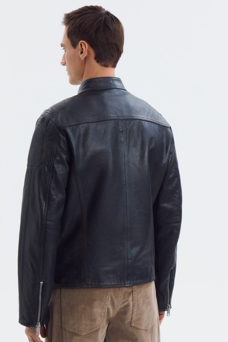 куртка из натуральной кожи из россии вид сбоку