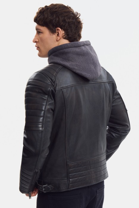 куртка из натуральной кожи по цене 16120 руб вид справа