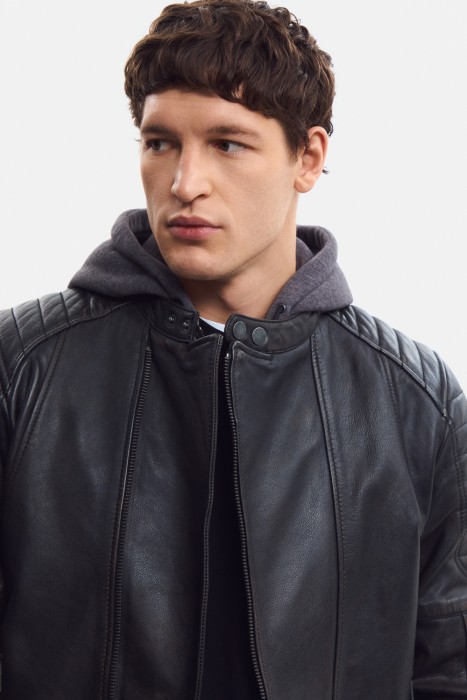 куртка из натуральной кожи из россии вид сбоку