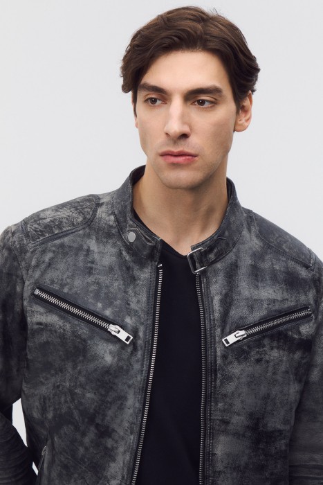 куртка из натуральной кожи из россии вид сбоку