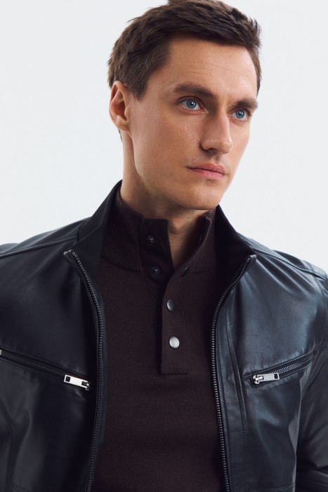 куртка из натуральной кожи от бренда снежная королева вид слева