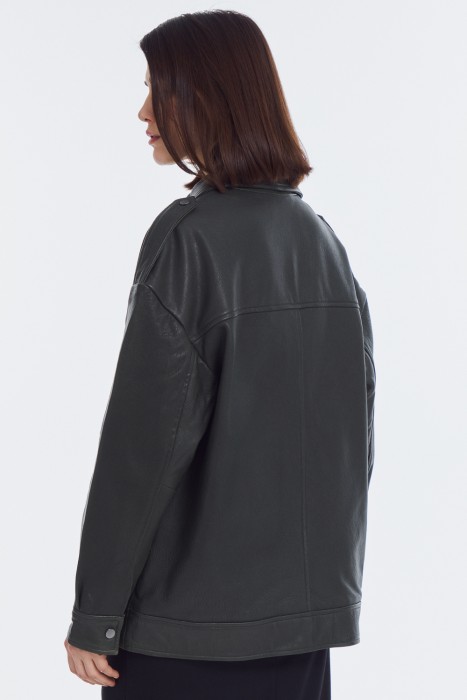 куртка из натуральной кожи по цене 14550 руб вид справа