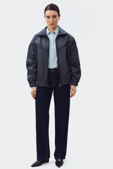 куртка из натуральной кожи от бренда снежная королева вид слева